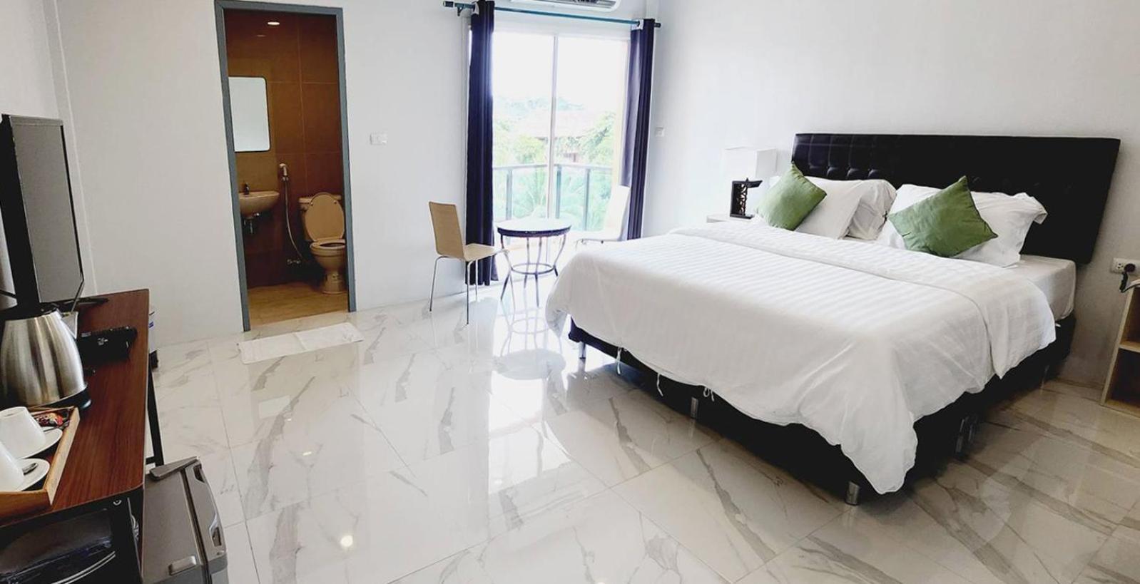 Pr Room For Rent شاطئ كامالا المظهر الخارجي الصورة