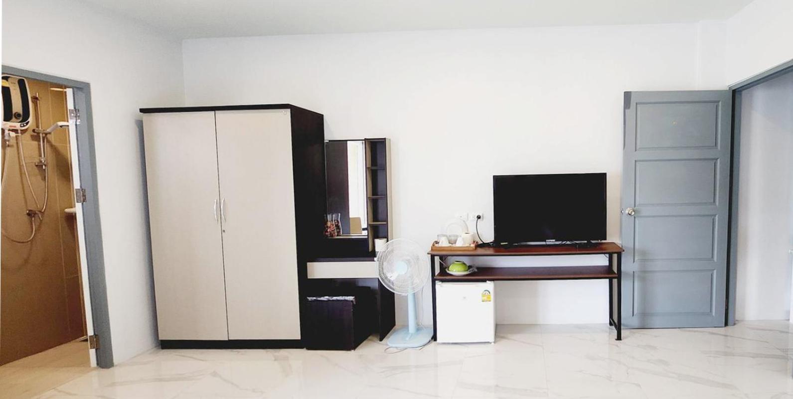 Pr Room For Rent شاطئ كامالا المظهر الخارجي الصورة